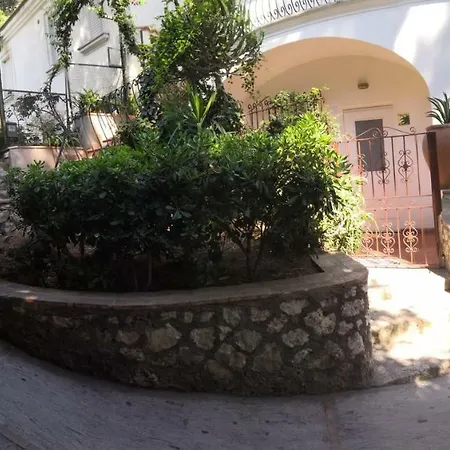 Casa L'agave Nyaraló Capri